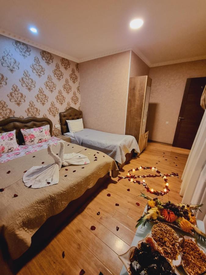 אחלציחה Hotel Lotus מראה חיצוני תמונה