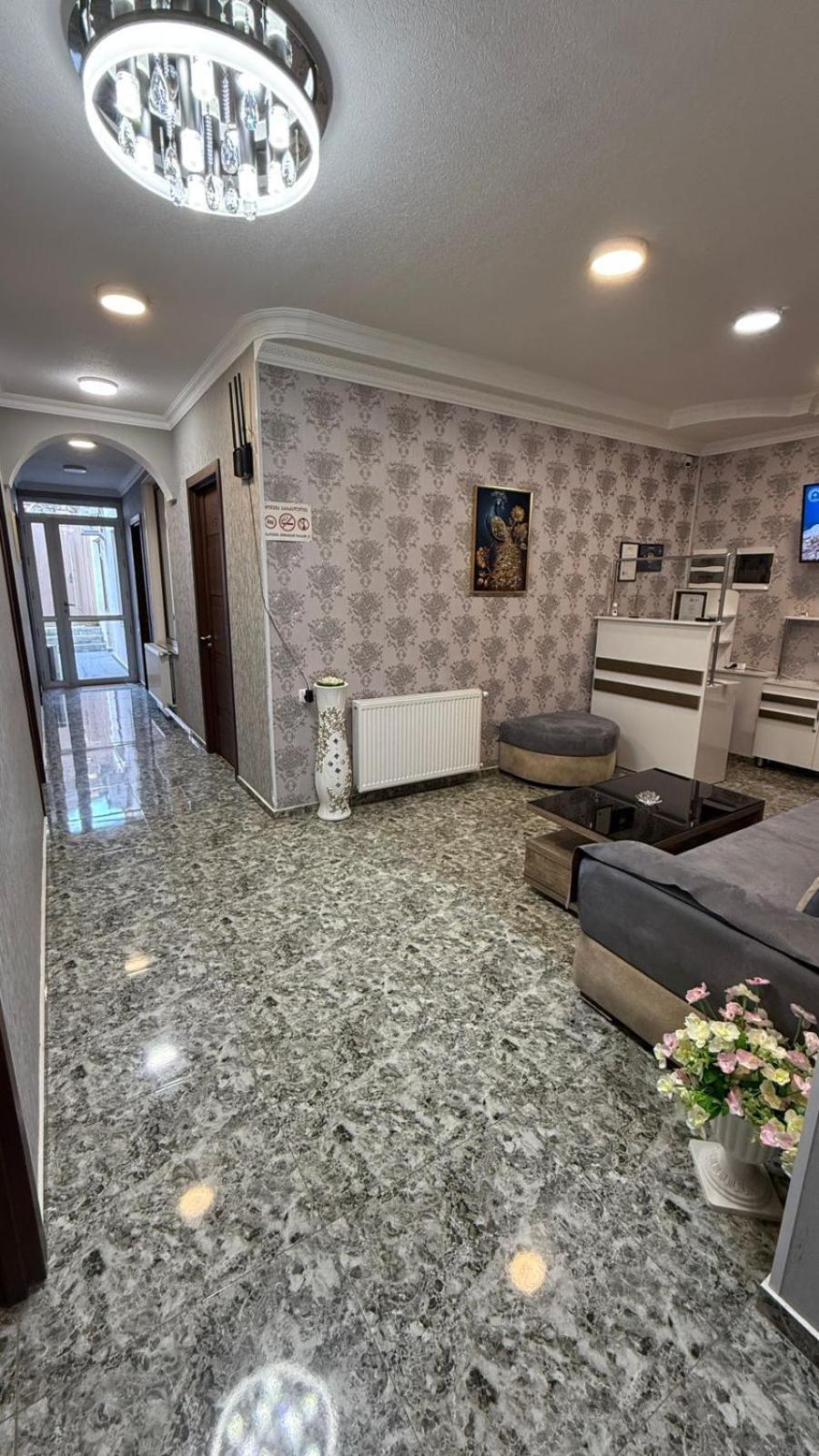 אחלציחה Hotel Lotus מראה חיצוני תמונה