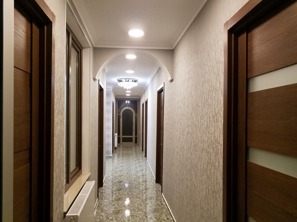 אחלציחה Hotel Lotus מראה חיצוני תמונה